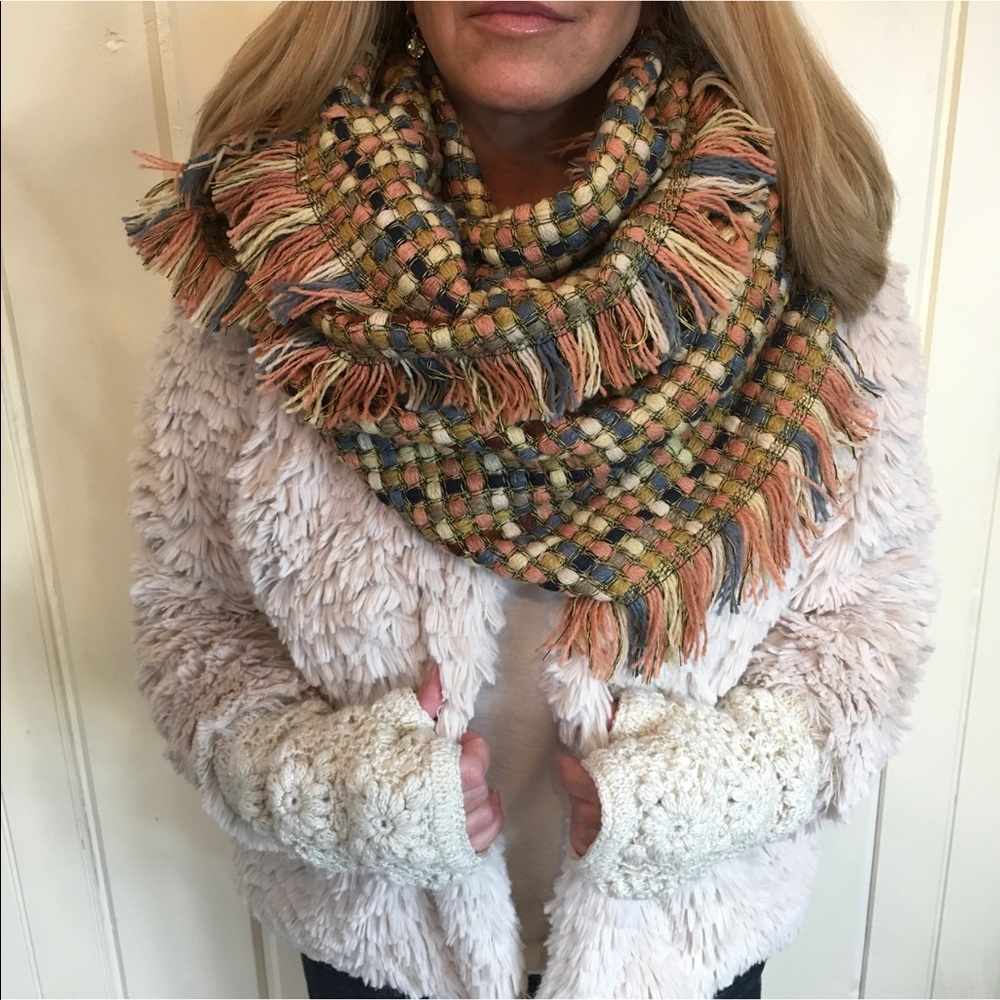 INFINITY SCARF MULTI-COLOR - Picture 6 of 7